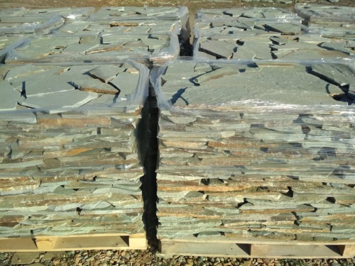 Плитняк златолит зелёный для цоколя, отмостки купить в Копейске