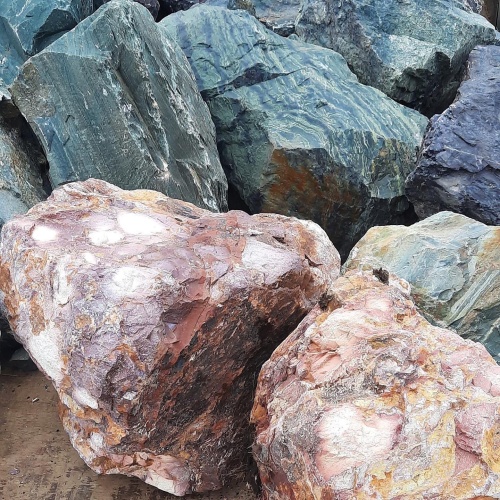 Ландшафтные глыбы красно-фиолетовые 200-1000 килограмм купить в Копейске