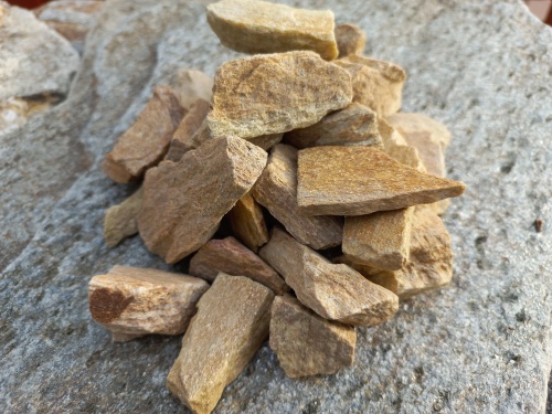 Златолит жёлтый декоративная каменная крошка купить в Копейске