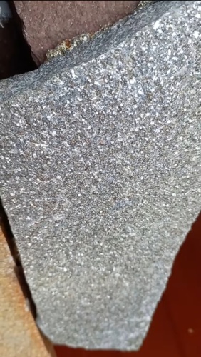 Плитняк златолит серебристый для цоколя, отмостки купить в Копейске