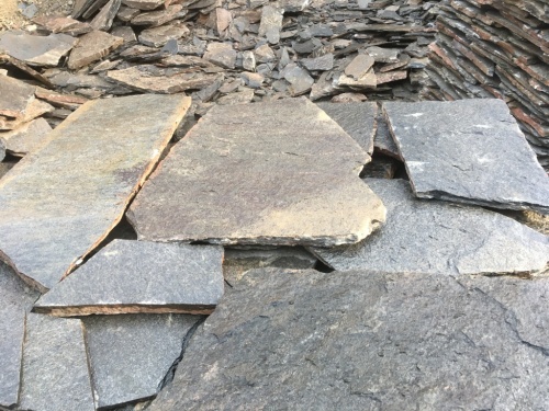 Серицит для облицовки цоколя, отмостки купить в Копейске