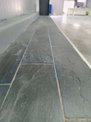 Плитка чёрная из натурального камня фасадная 30 см * 5 см, толщина 7 мм -30 мм купить в Копейске